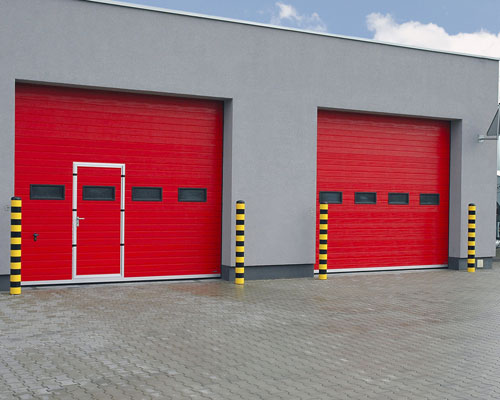 Промышленные секционные воротаСтоимость от 90 000 руб. за комплект
